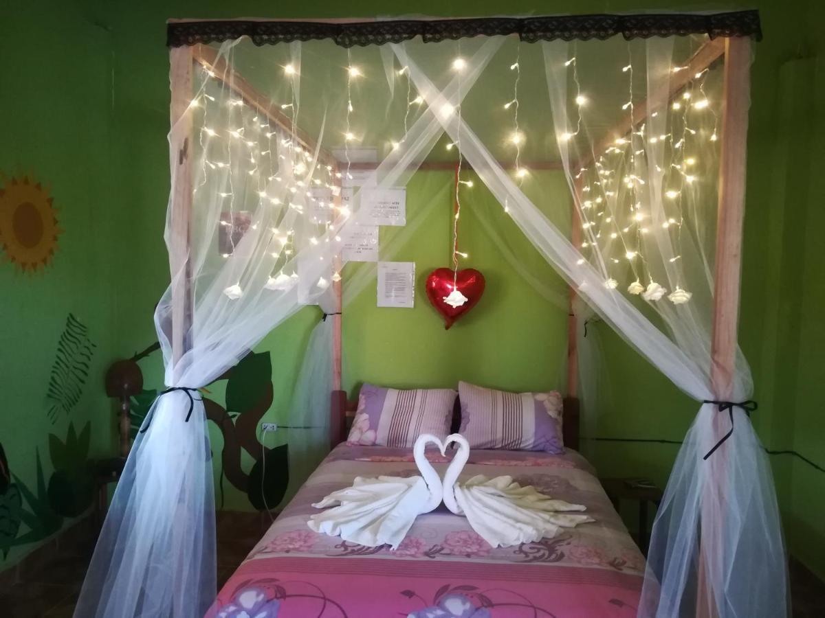 Perezoso Hostel Rurrenabaque Zewnętrze zdjęcie