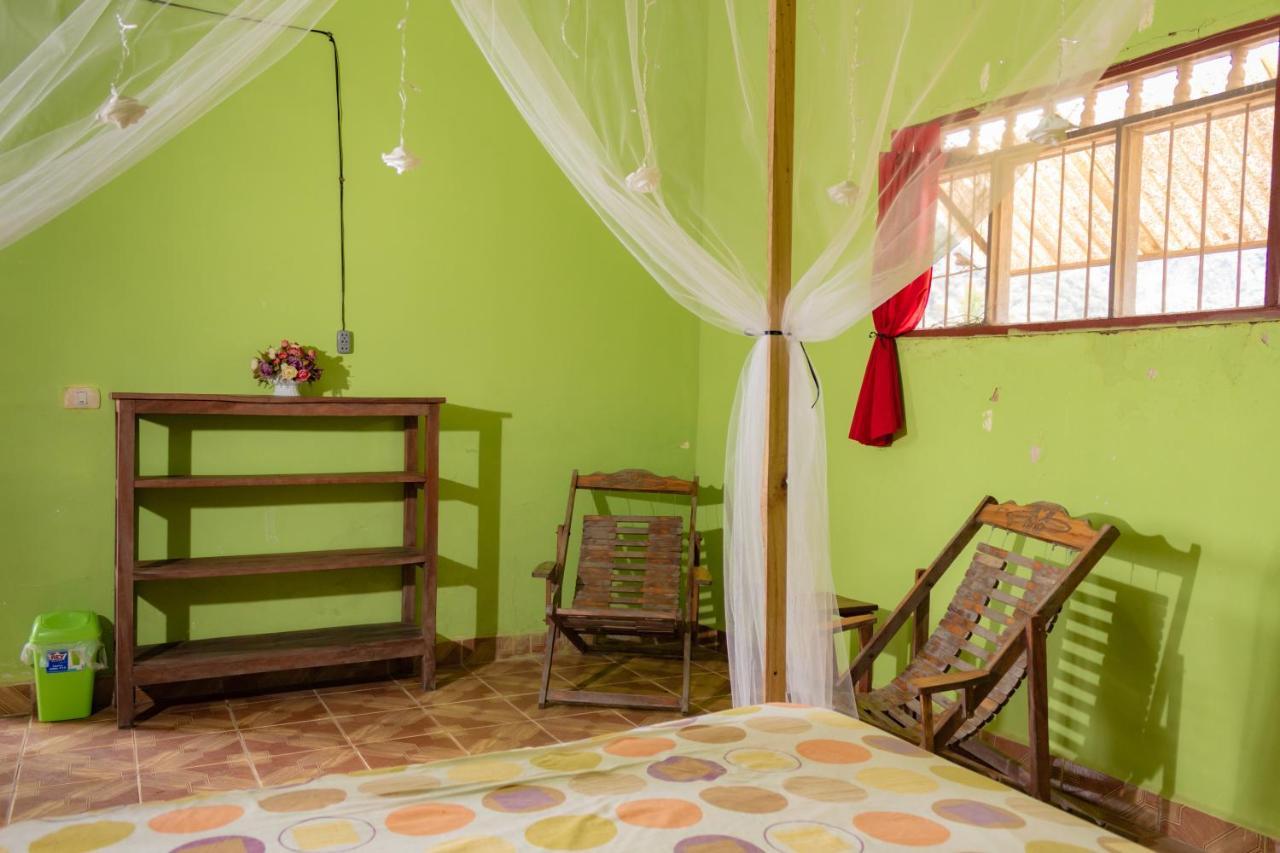 Perezoso Hostel Rurrenabaque Zewnętrze zdjęcie