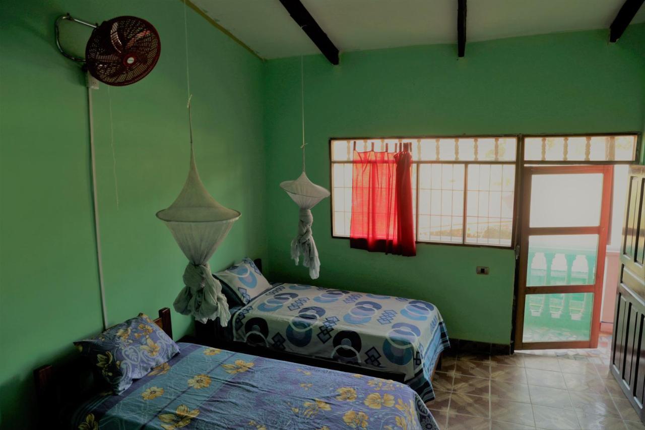 Perezoso Hostel Rurrenabaque Zewnętrze zdjęcie